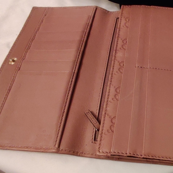 🔥Authentic Gucci Continental Pink Wallet - Picture 3 of 6